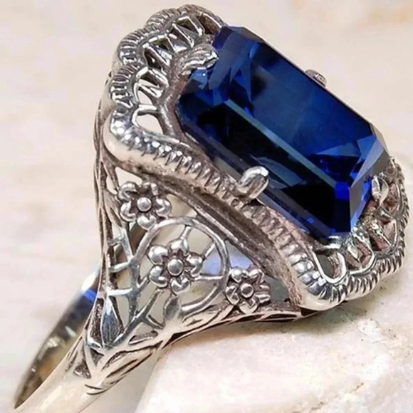 925 Silver Plated Retro Style Emerald Cut Blue CZ Ring, MARR9334 - Picture 4 of 6